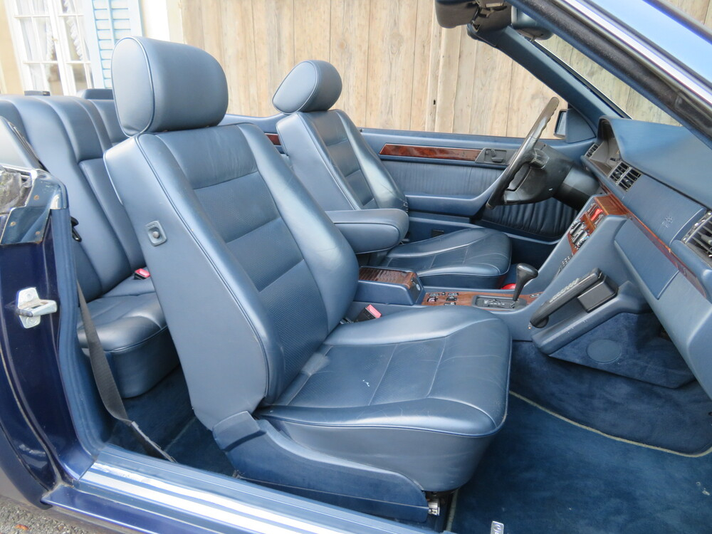 Mercedes-Benz E320 Cabriolet