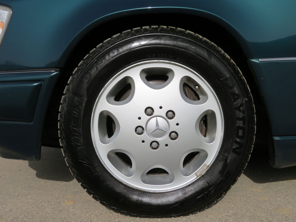 Mercedes-Benz E 320 Coupé