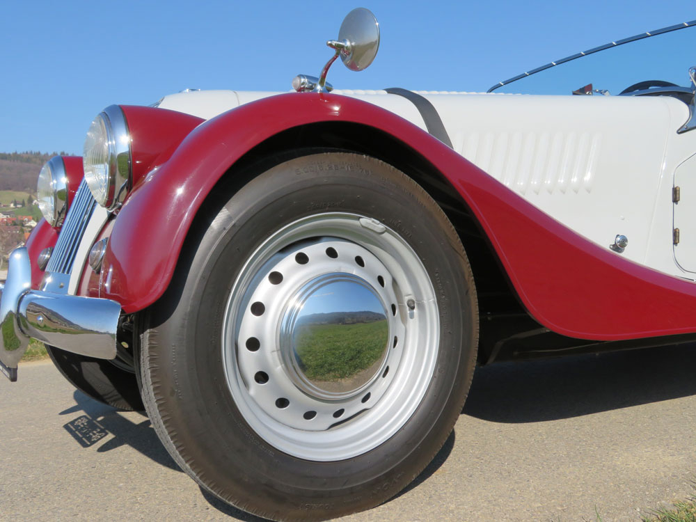 Morgan Plus 4 Cabriolet