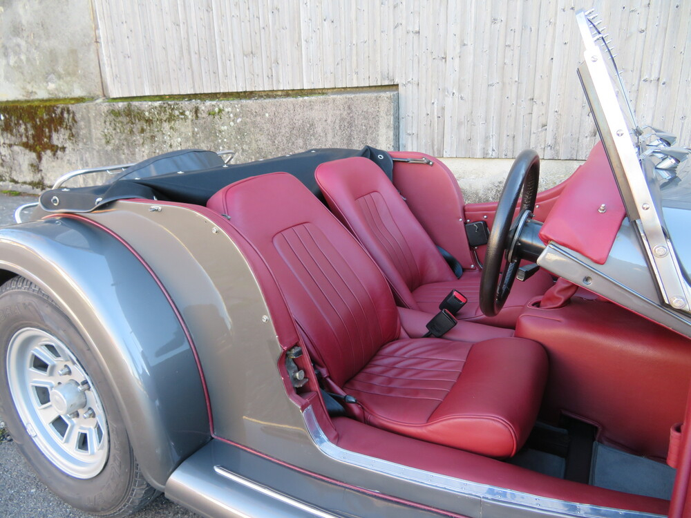 Morgan Plus 8 Cabriolet