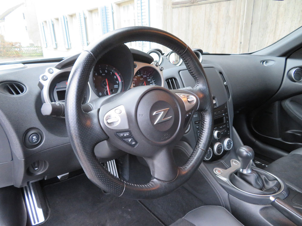 Nissan 370 Z Pack Coupé