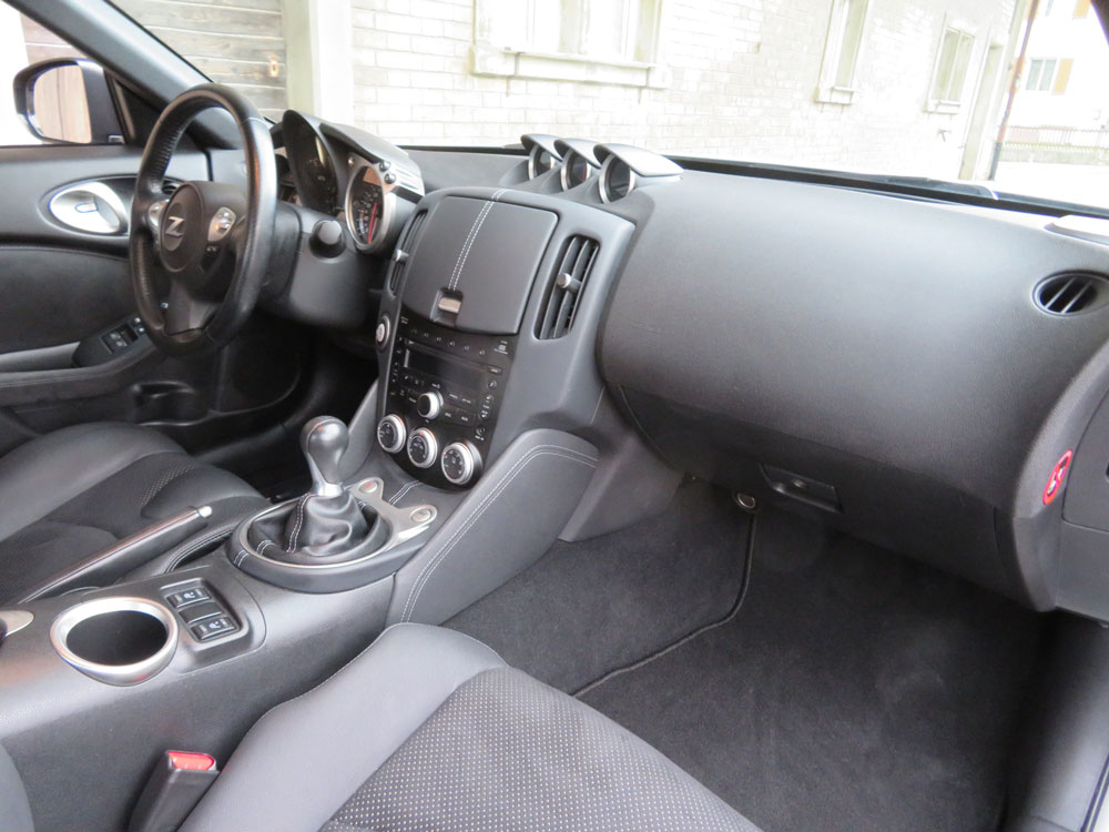 Nissan 370 Z Pack Coupé