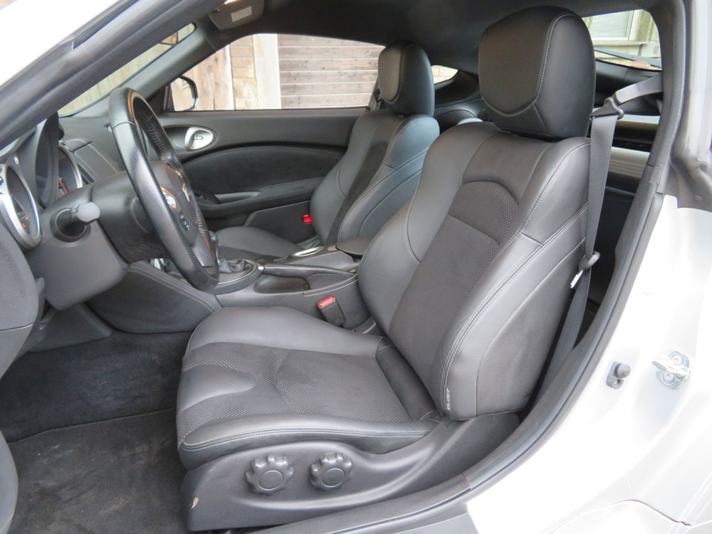 Nissan 370 Z Pack Coupé