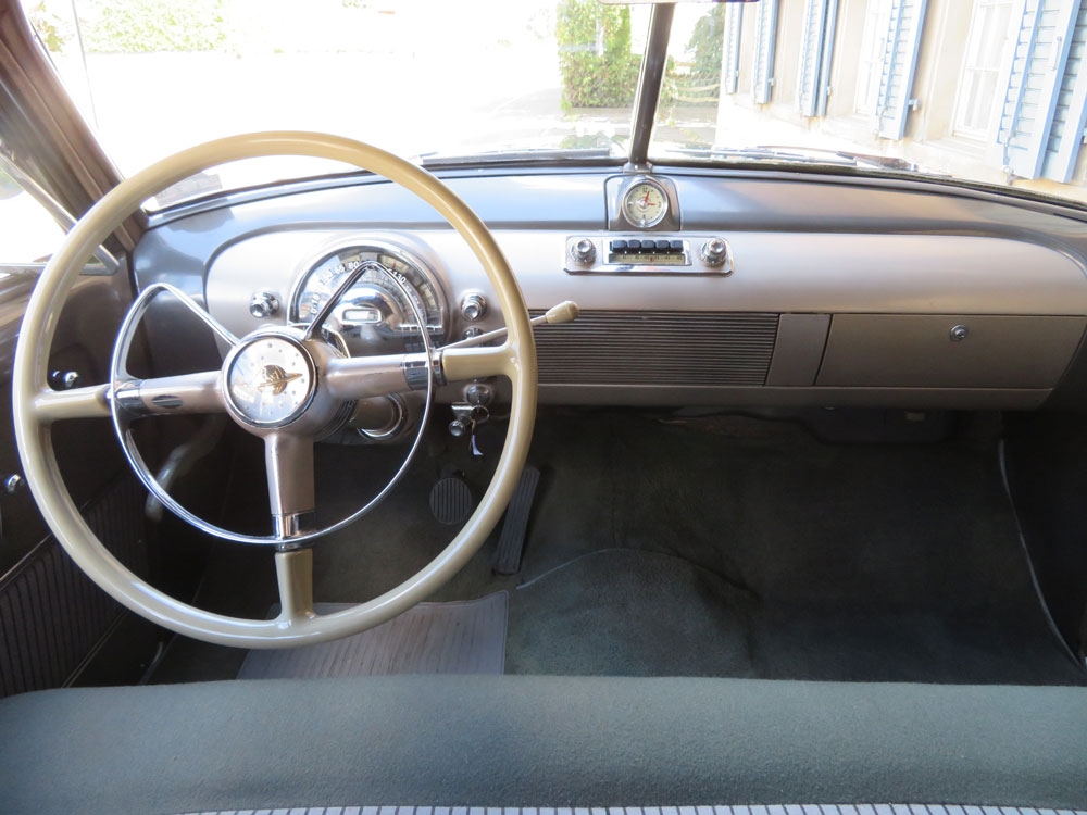 Oldsmobile 98 V8 Futuramic Limousine