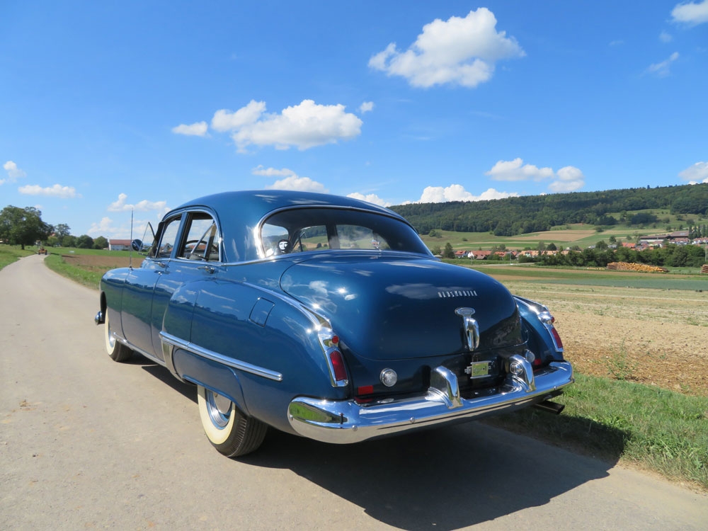 Oldsmobile 98 V8 Futuramic Limousine