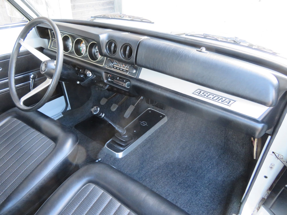 Opel Ascona 1700 Limousine