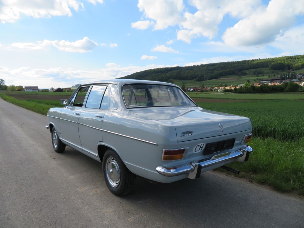 Opel Ascona 1700 Limousine