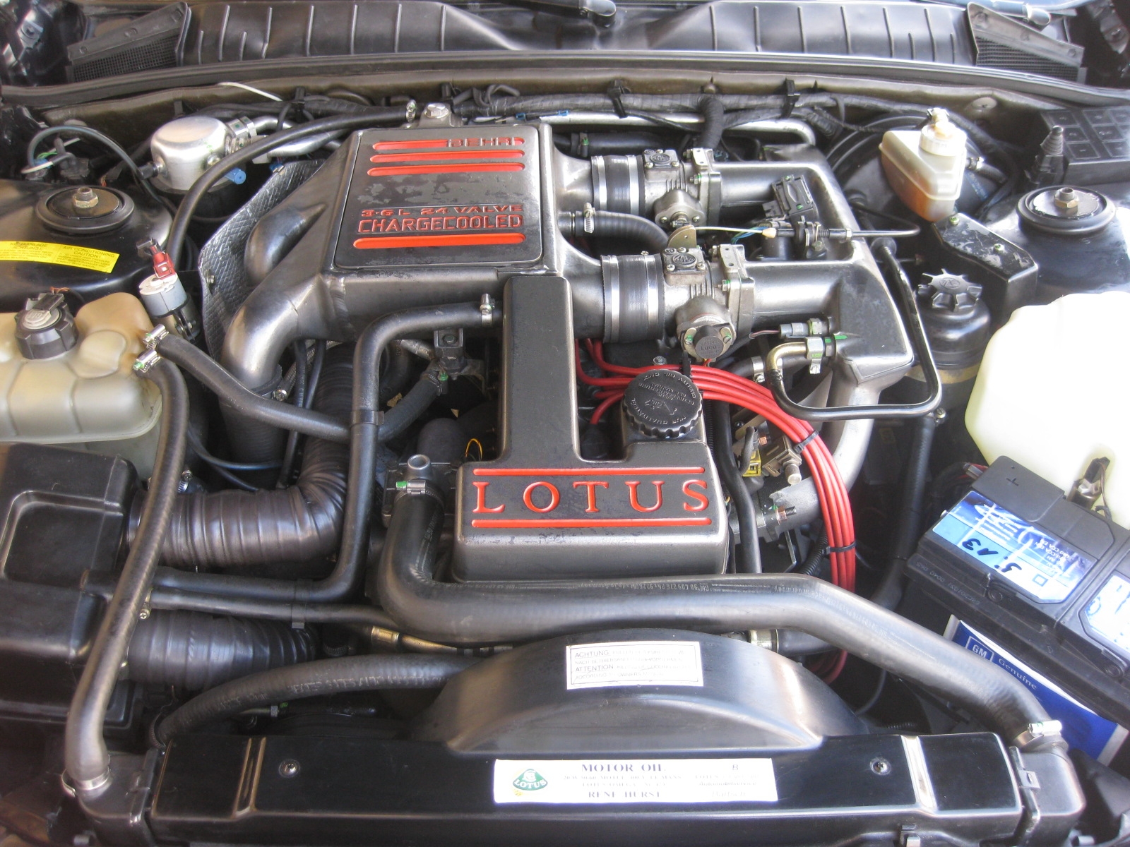 Opel Lotus Omega Limousine