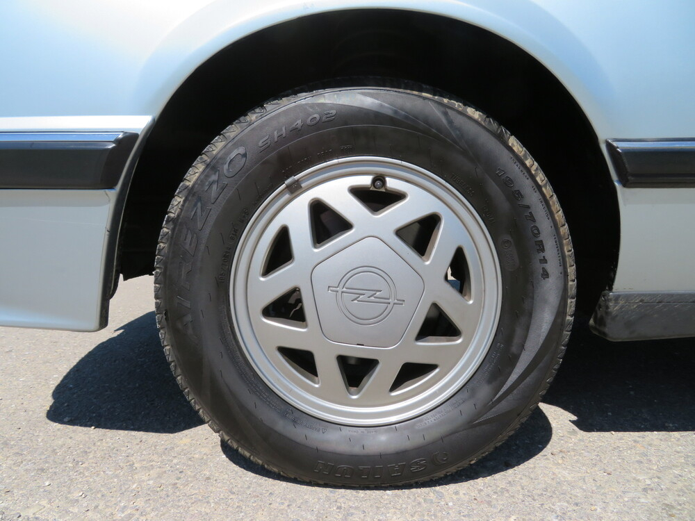 Opel Monza A 2500 E Coupé