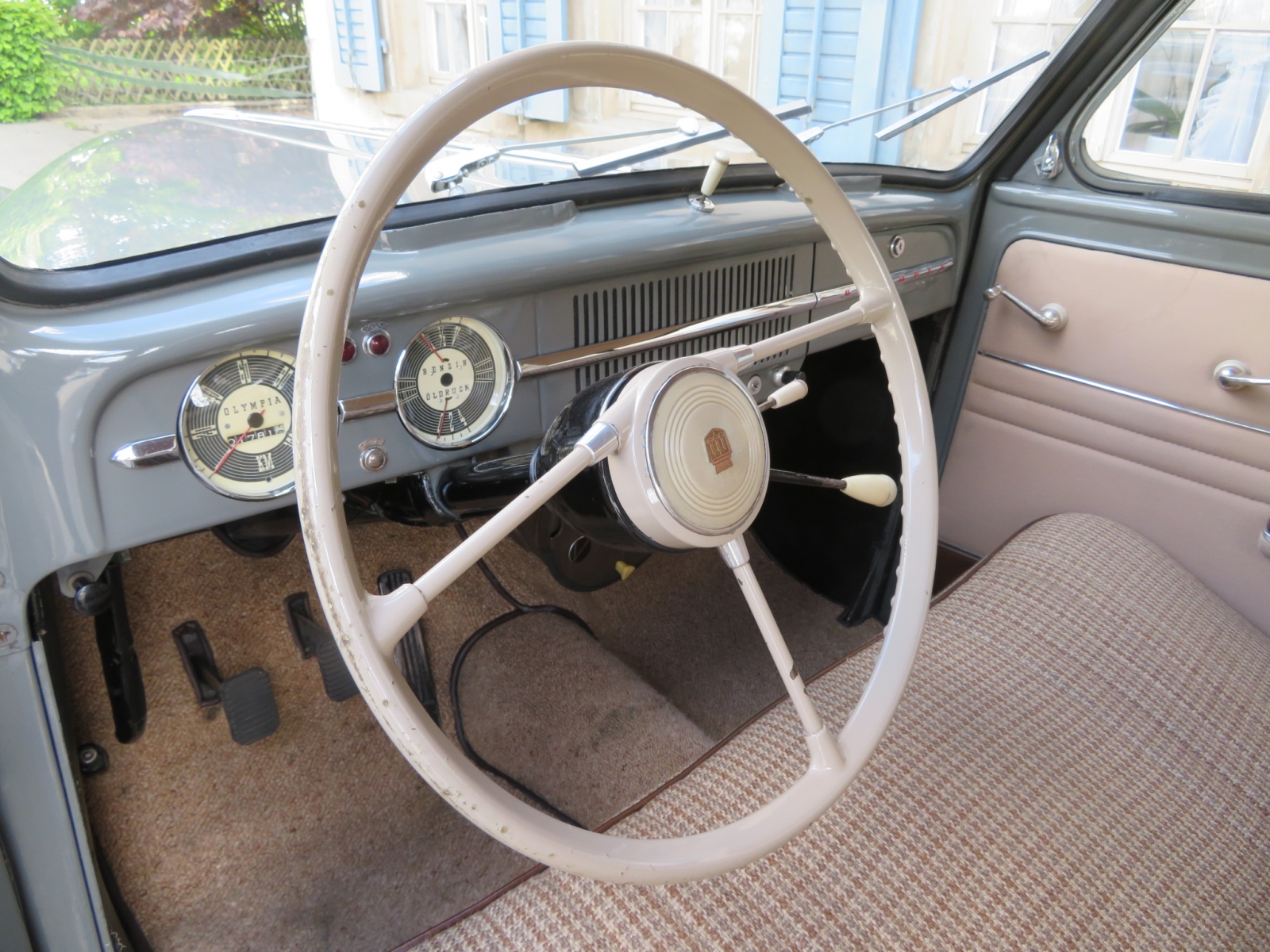 Opel Olympia Limousine