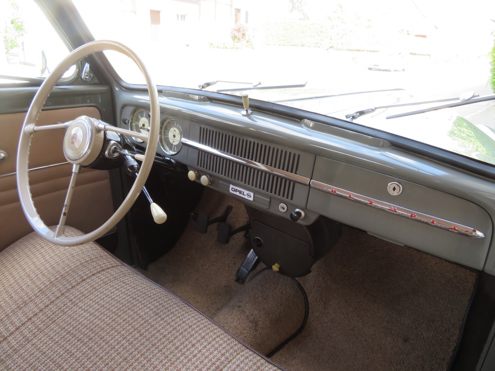 Opel Olympia Limousine