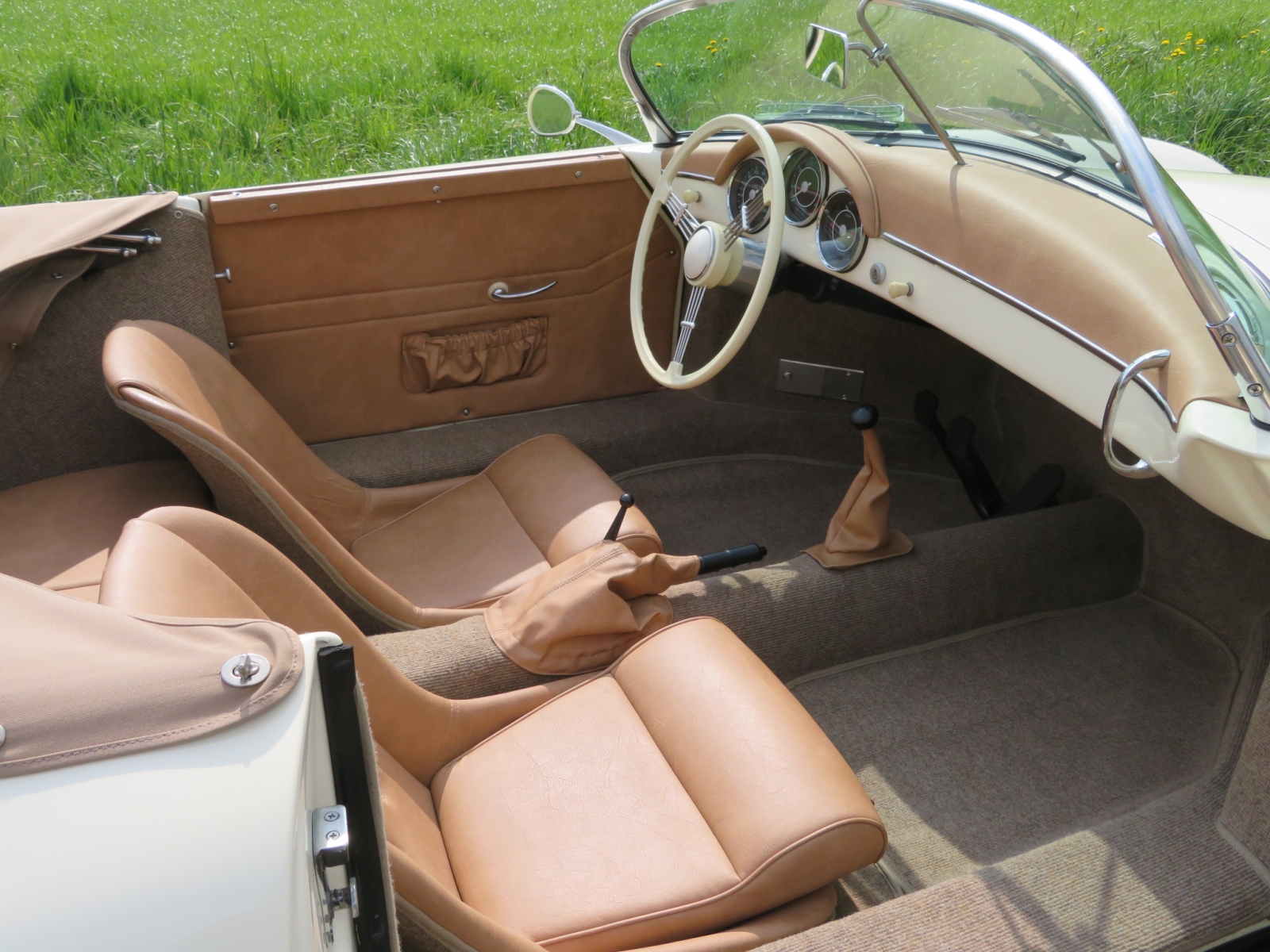 Porsche 356 Speedster Replica Cabriolet