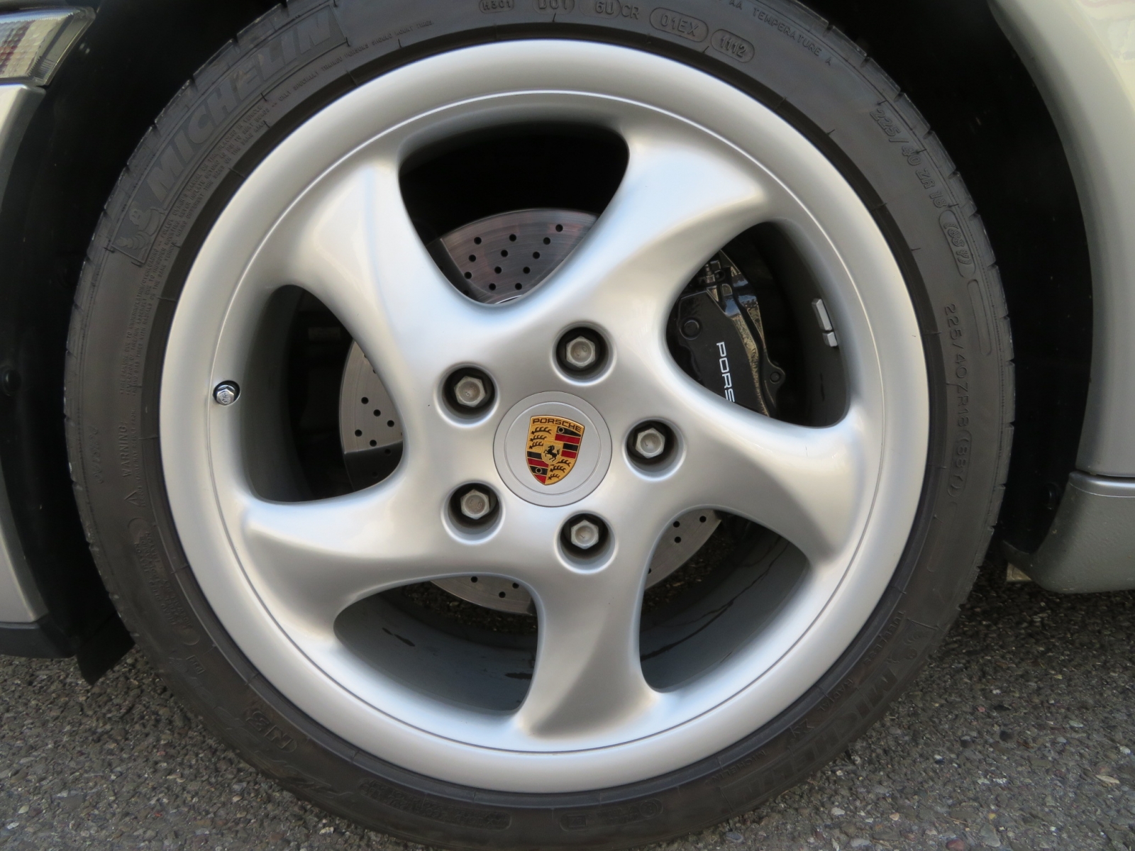 Porsche 911 Carrera Cabriolet