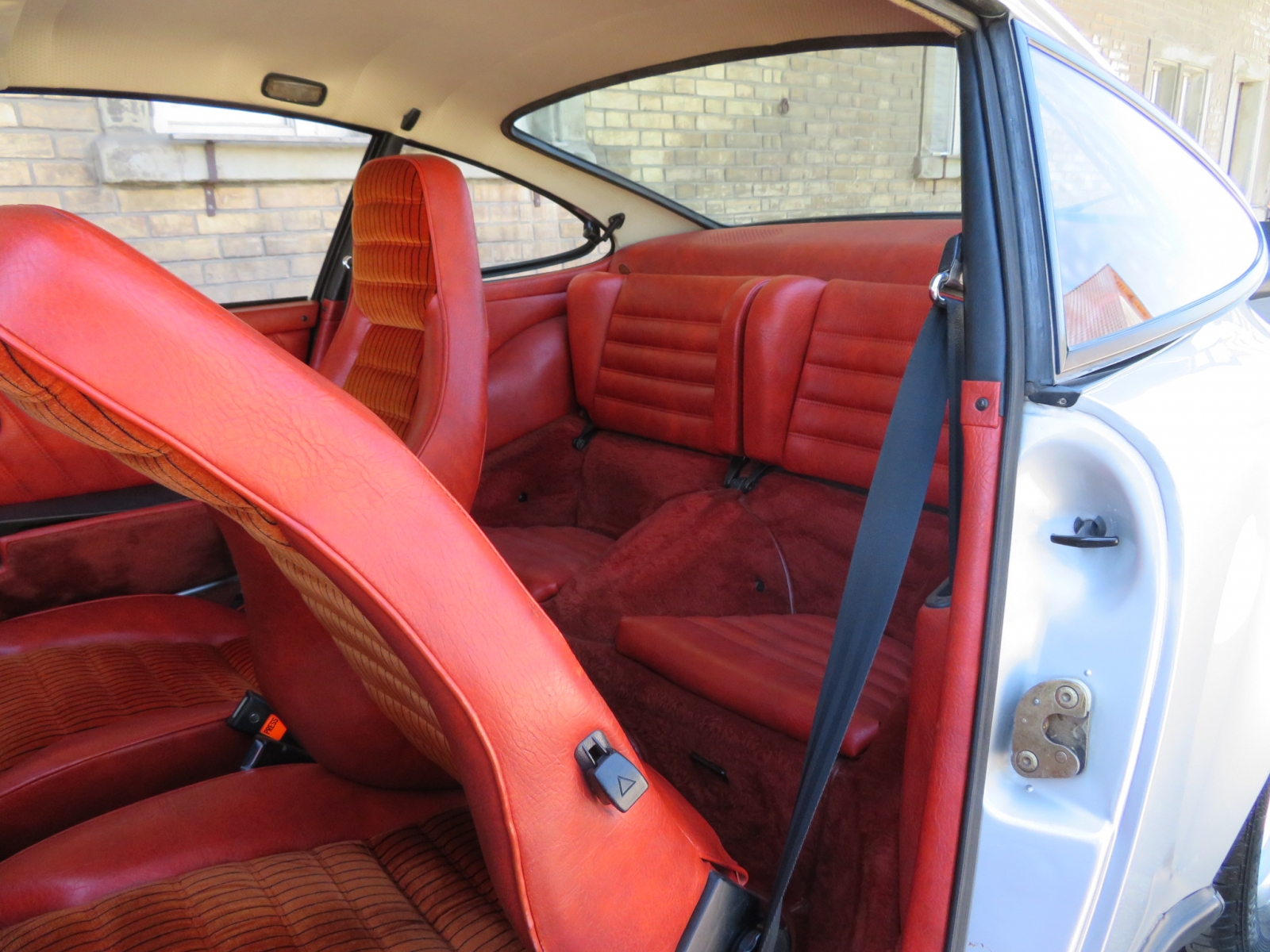 Porsche 911 Carrera Coupé