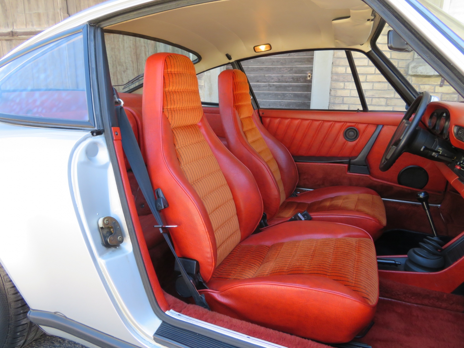 Porsche 911 Carrera Coupé