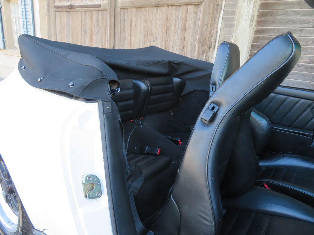 Porsche 911 Carrera Cabriolet