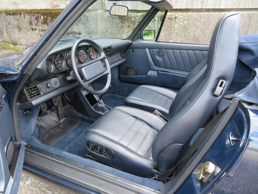 Porsche 911 Carrera 3.2 Cabriolet