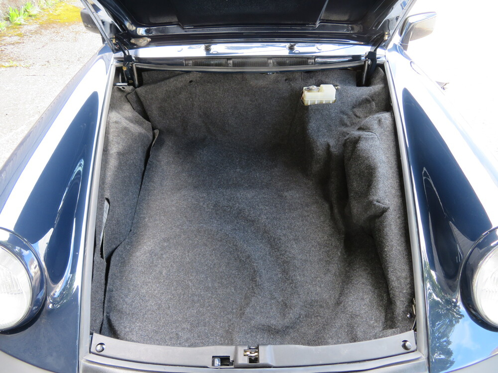 Porsche 911 Carrera 3.2 Cabriolet