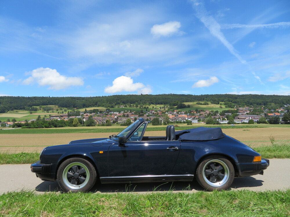 Porsche 911 Carrera 3.2 Cabriolet