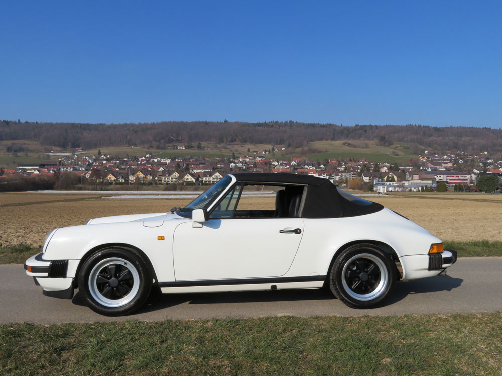 Porsche 911 Carrera Cabriolet