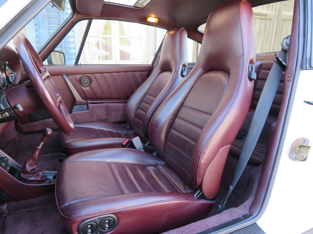 Porsche 911 Carrera Coupé