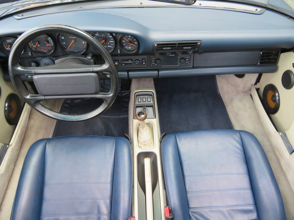 Porsche 911 Carrera 4 (964) Coupé