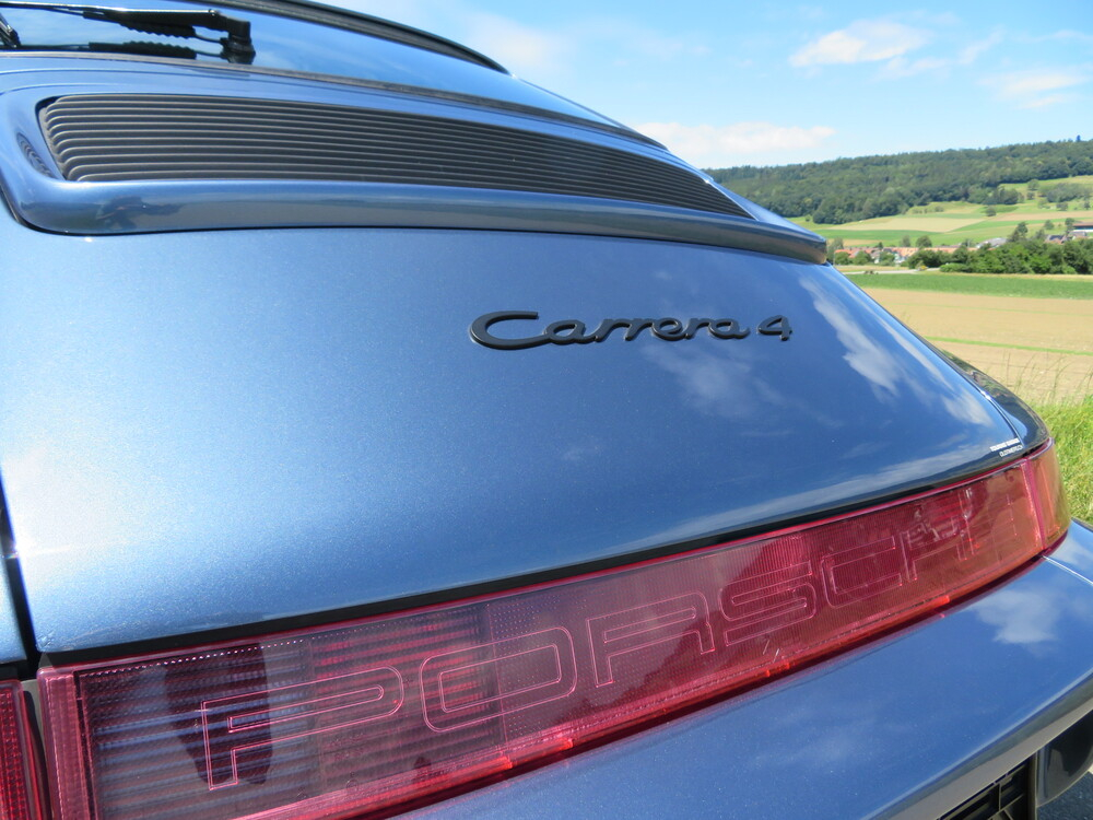 Porsche 911 Carrera 4 (964) Coupé