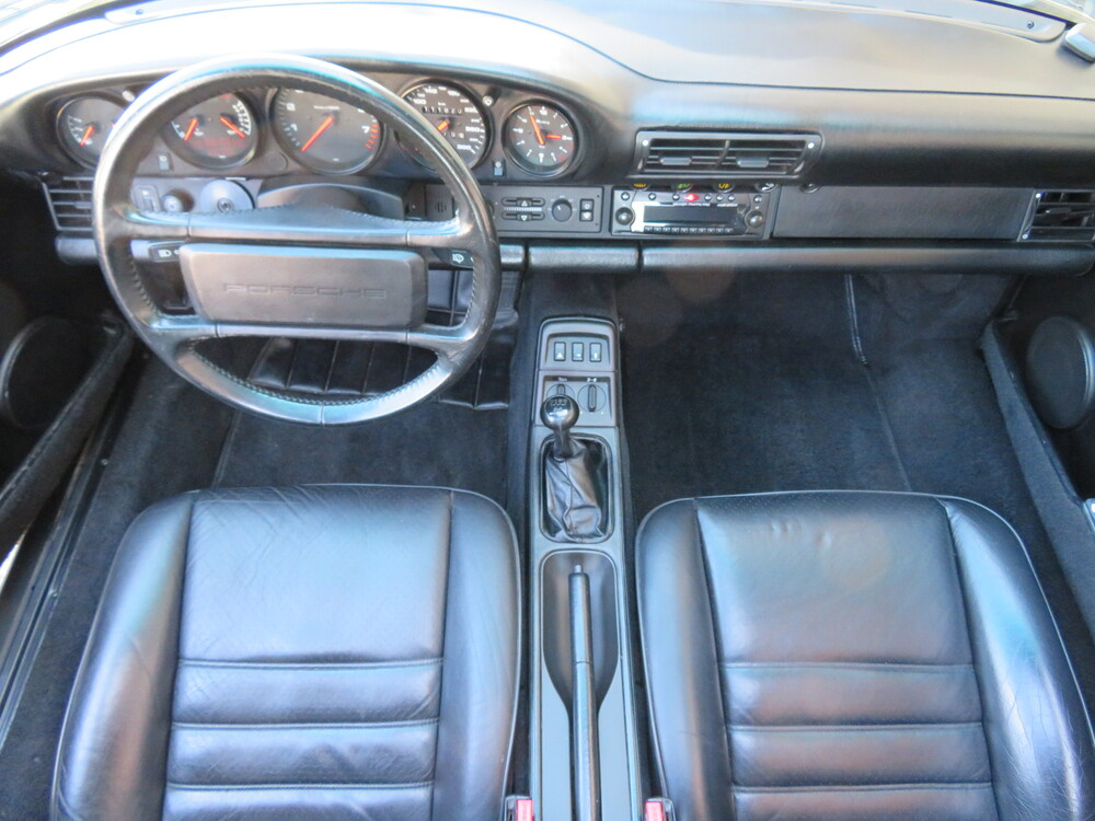 Porsche 911 Carrera 4 (964) Coupé