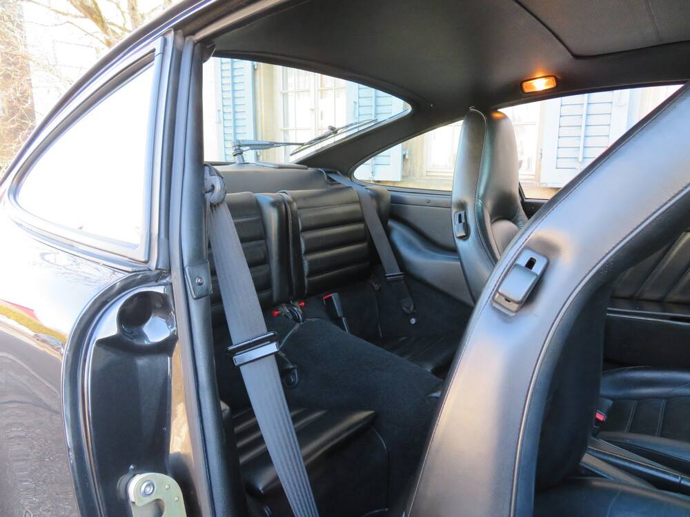 Porsche 911 Carrera 4 (964) Coupé