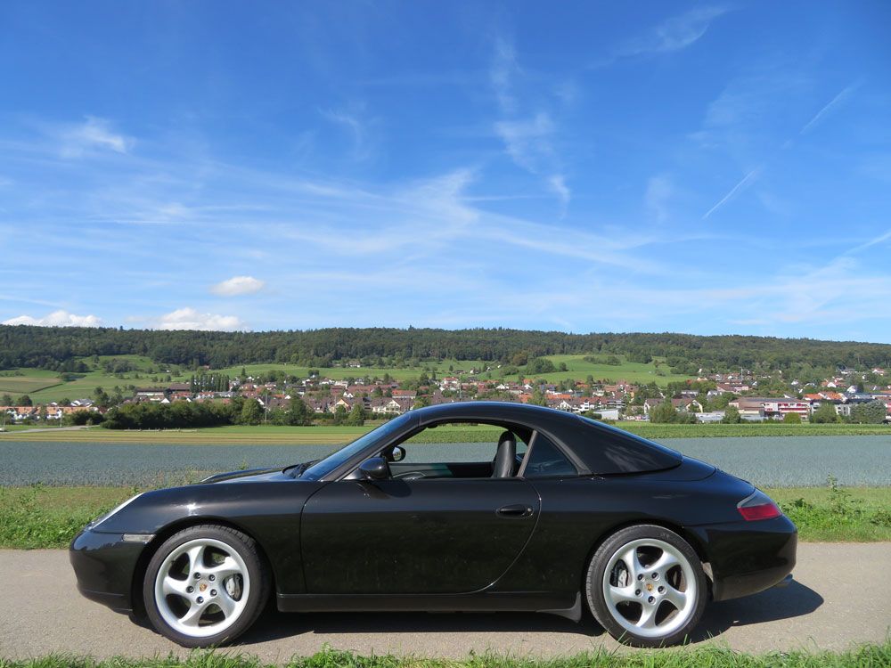 Porsche 911 Carrera 4 Cabriolet