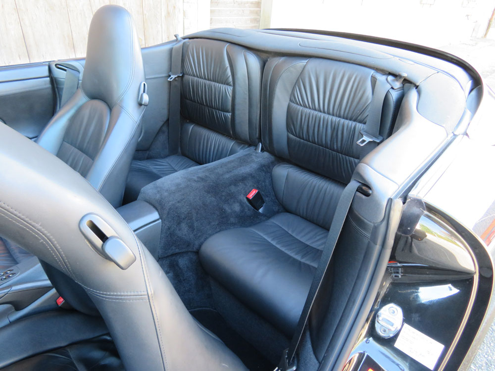 Porsche 911 Carrera 4 Cabriolet