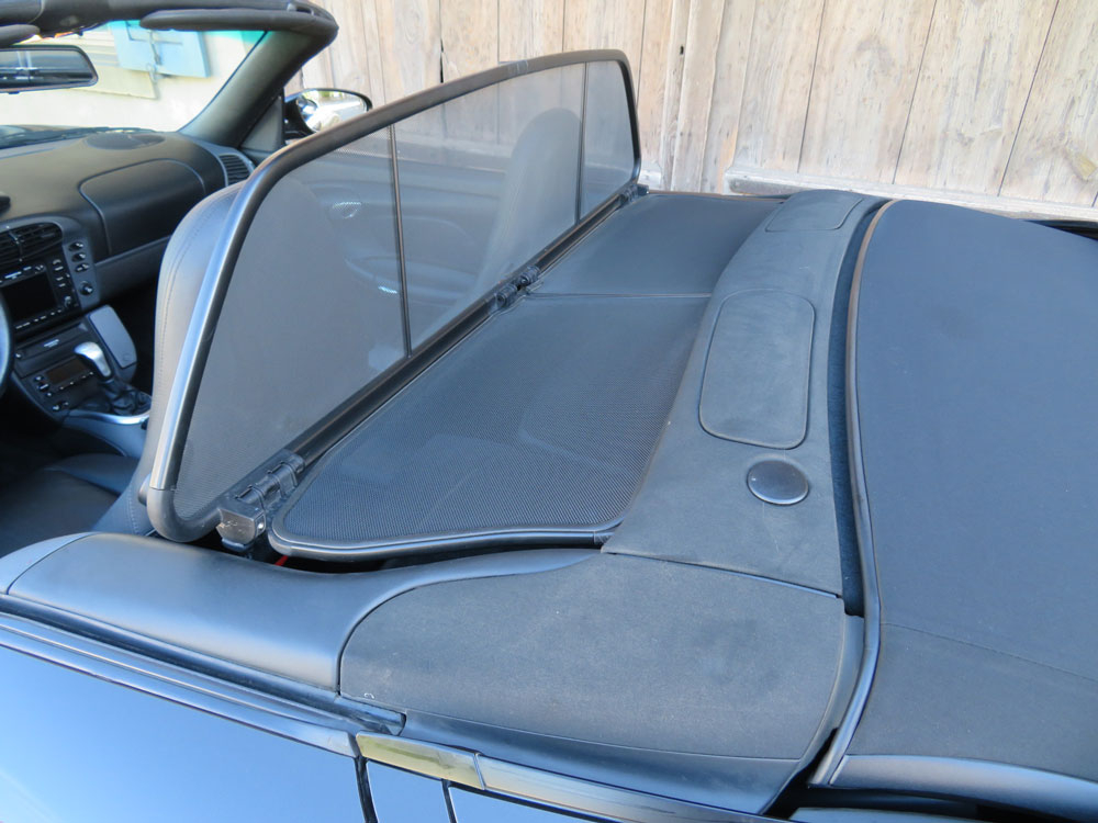 Porsche 911 Carrera 4 Cabriolet