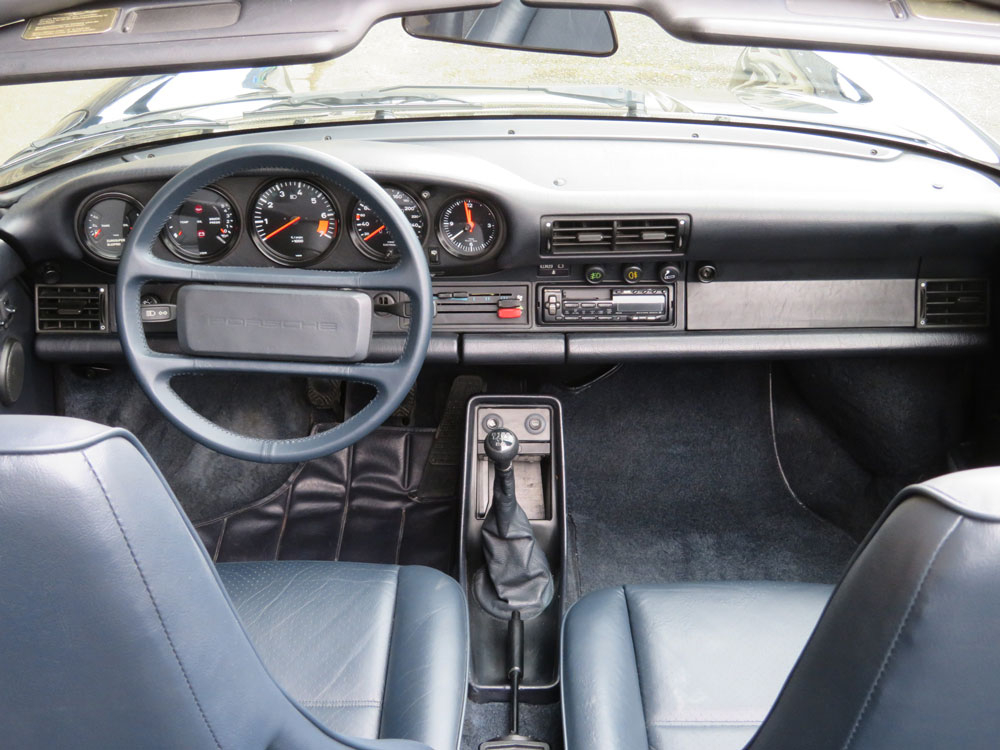 Porsche 911 Carrera Cabriolet