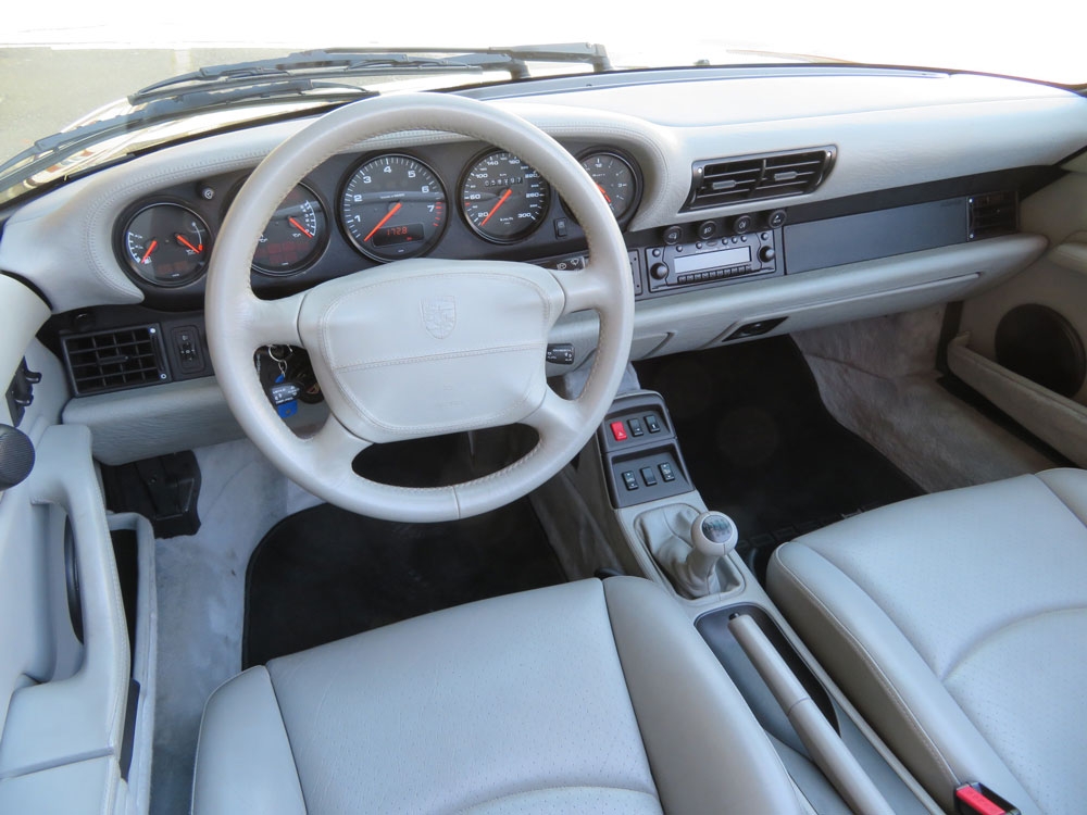Porsche 911 Carrera (993) Cabriolet