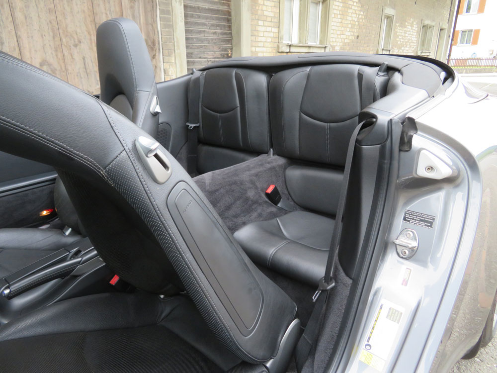 Porsche 911 Carrera Cabriolet