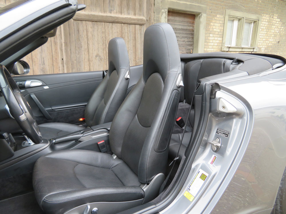 Porsche 911 Carrera Cabriolet