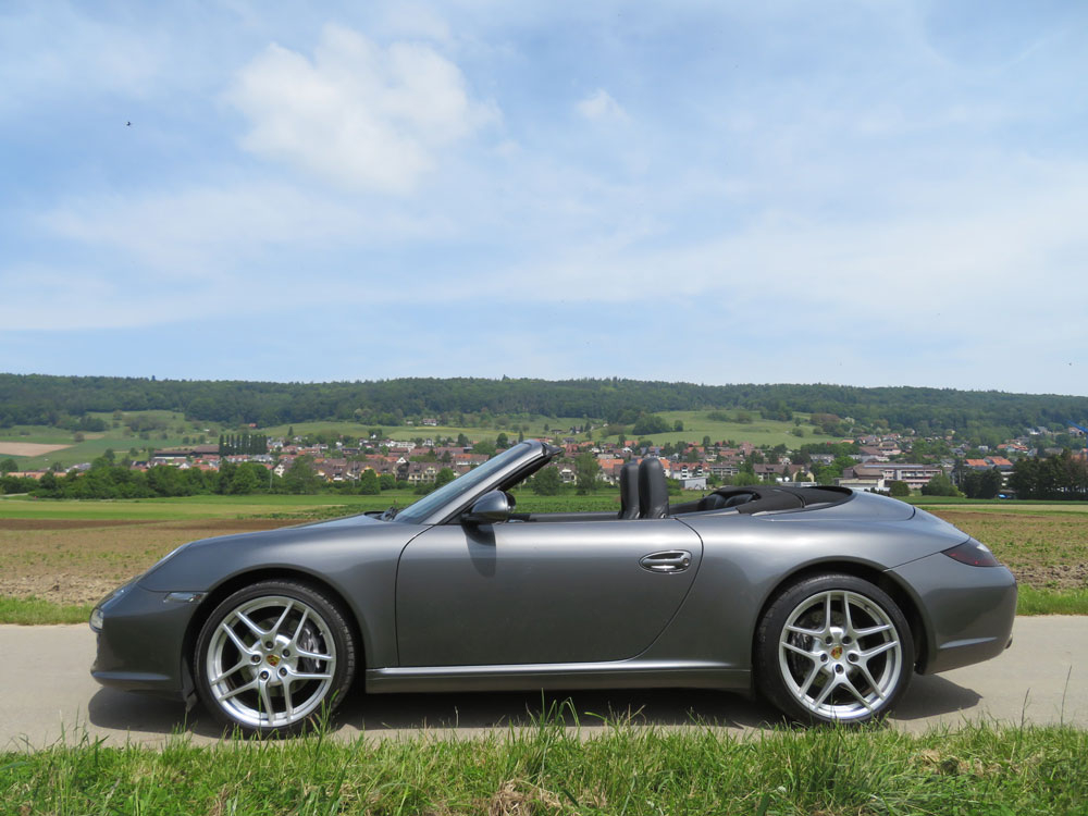 Porsche 911 Carrera Cabriolet