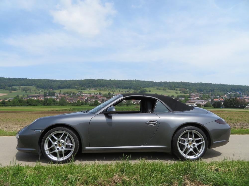 Porsche 911 Carrera Cabriolet