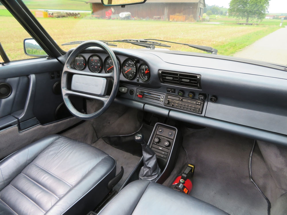 Porsche 911 Carrera Targa