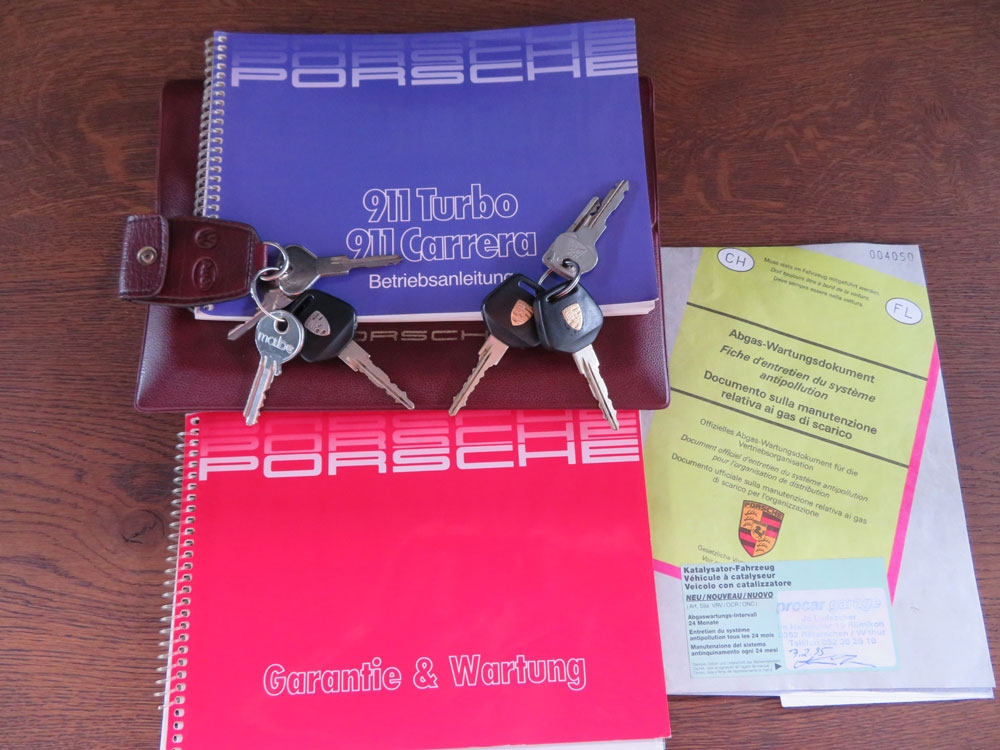Porsche 911 Carrera Targa