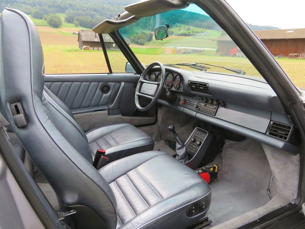 Porsche 911 Carrera Targa