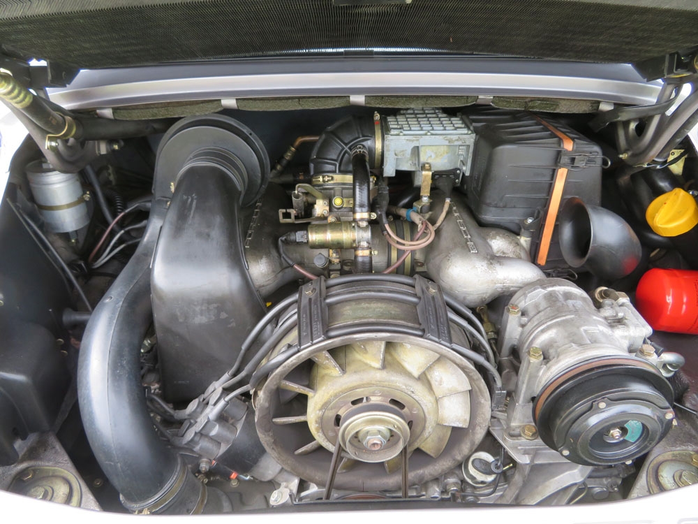 Porsche 911 Carrera Targa