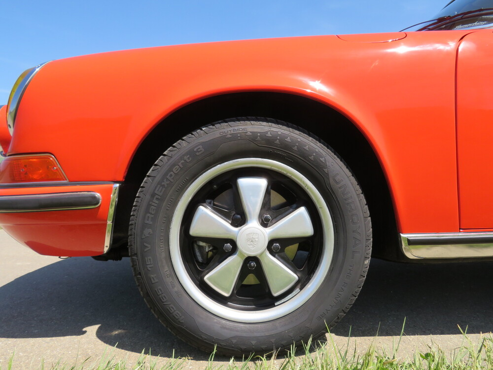 Porsche 911 E Coupé