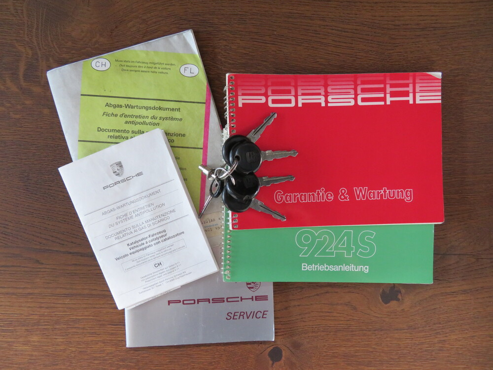 Porsche 924 S Coupé