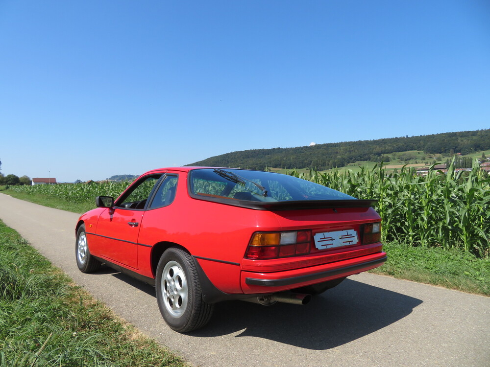 Porsche 924 S Coupé