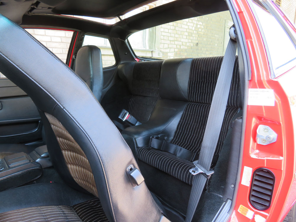 Porsche 924 S Coupé