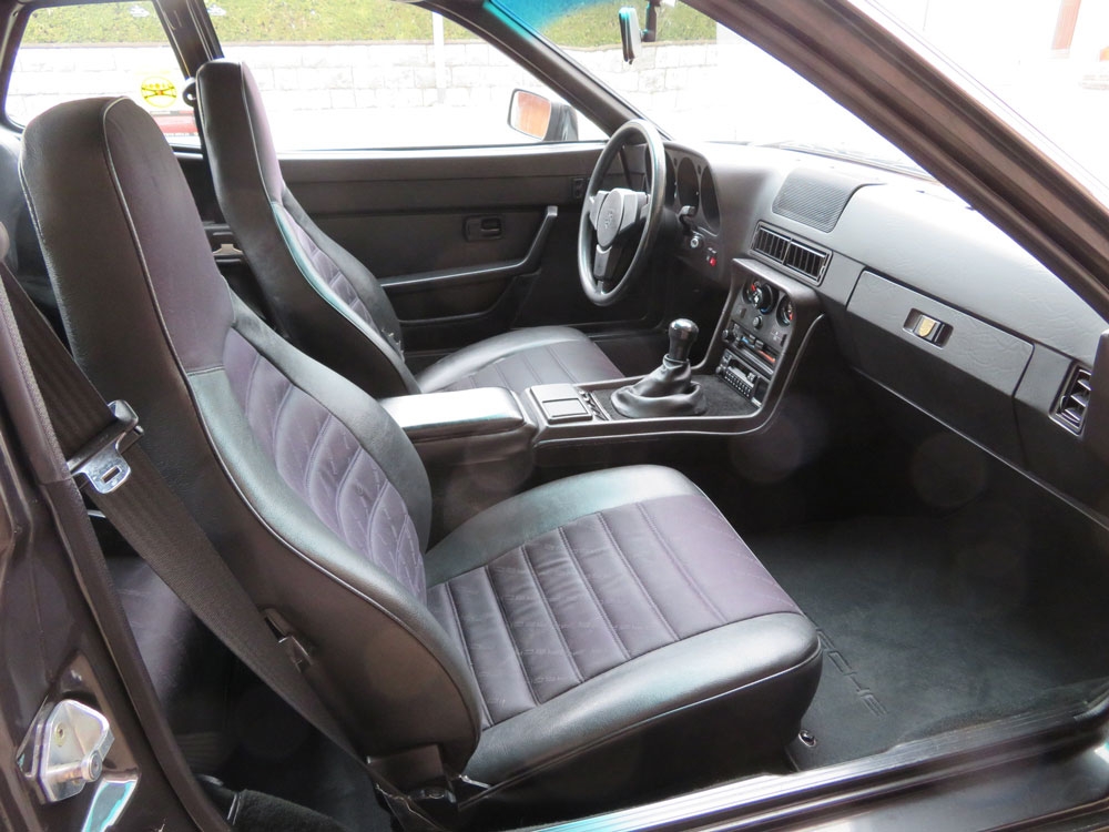 Porsche 924 S Coupé