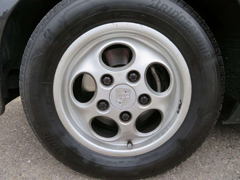 Porsche 924 S Coupé