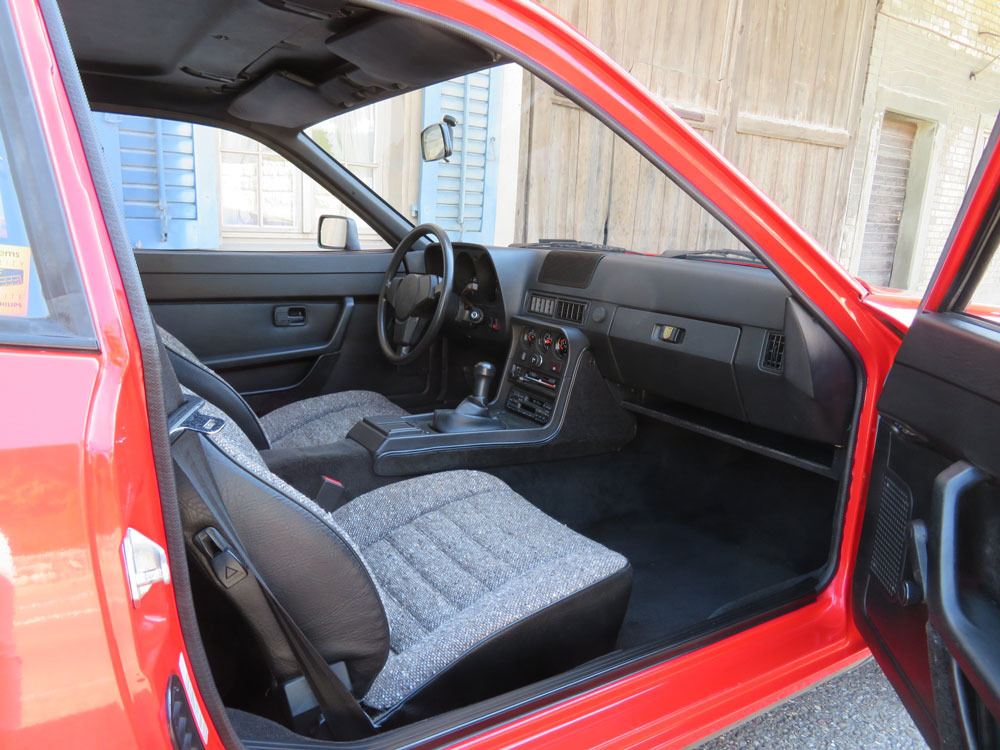 Porsche 924 Coupé