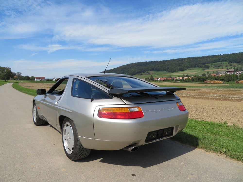 Porsche 928 S4 Coupé